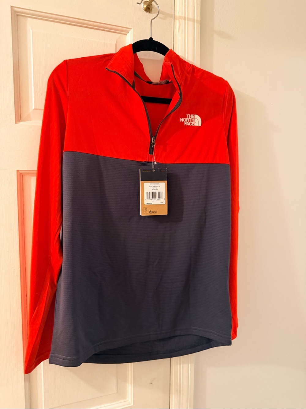 The North Face Youth Red & Black Performance Half-Zip Jacket - Picture 2 of 3